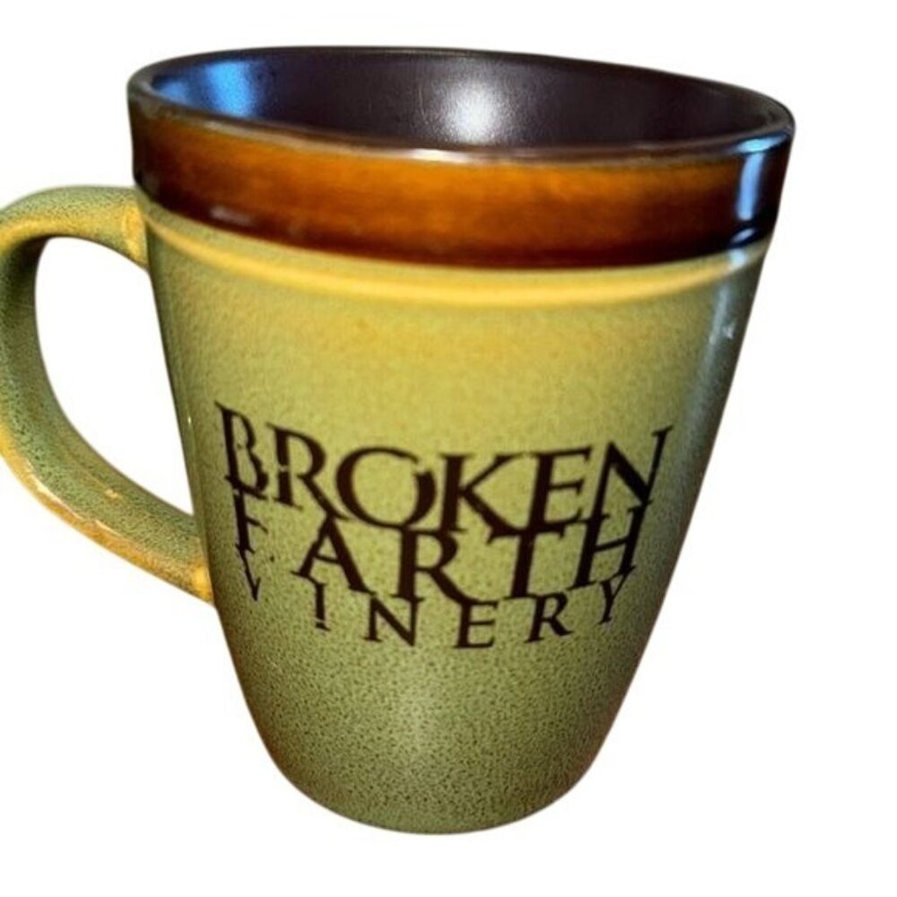 Broken Earth Winery Ceramic Mug 14 Oz Green & Brown